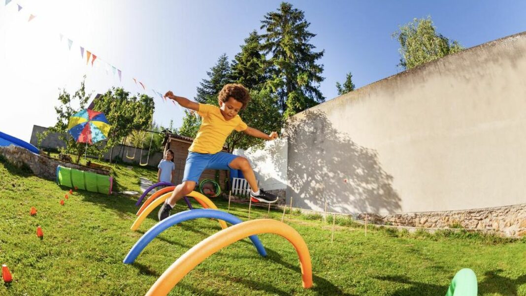 source:247moms - Giochi all'Aperto per Bambini: Divertimento Economico!