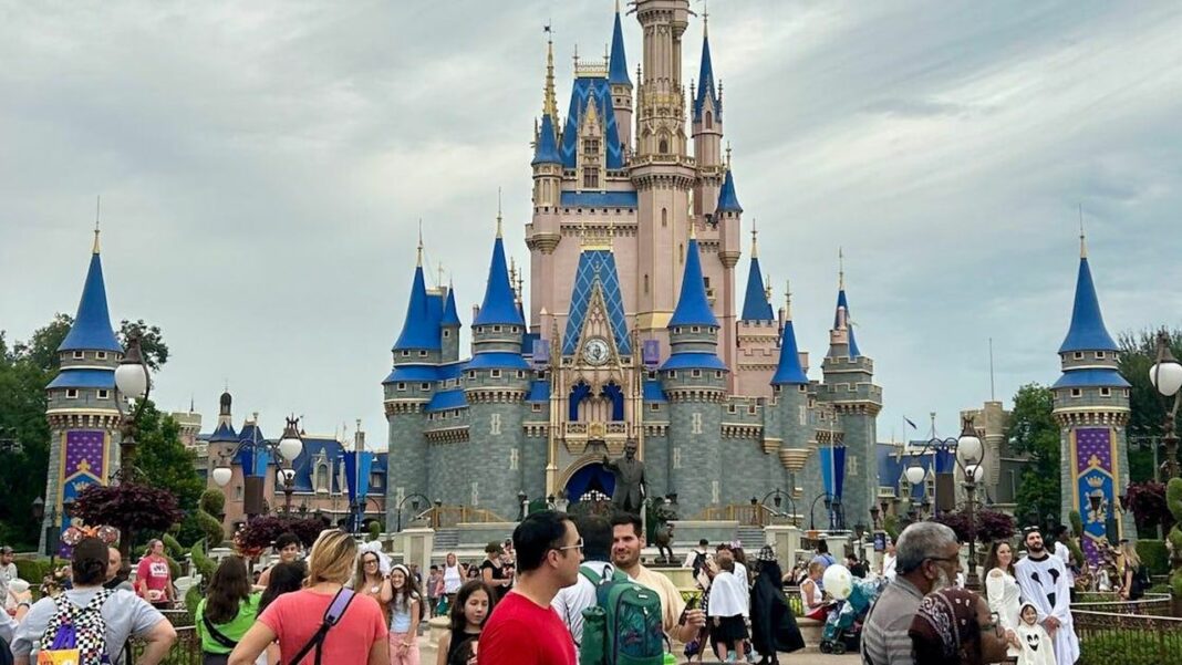 Snack Magici: Delizie Culinarie che Faranno Sorridere i Tuoi Teenager Come Far Amare Disney World Anche ai Teenager