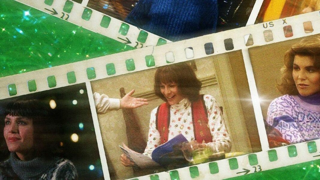 source:scarymommy - Riscopri il Magico Turtleneck Natalizio degli Anni '90